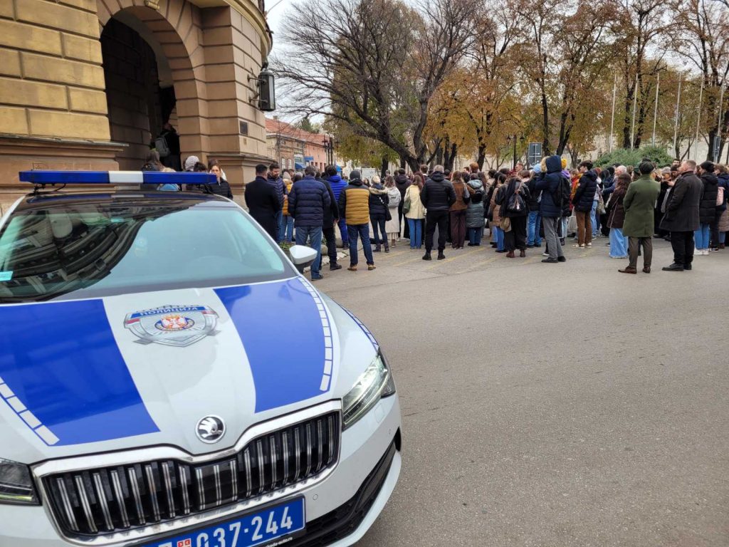 protesti i policija