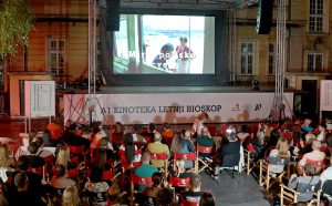 Večeras “Varljivo leto 68” u A1 letnjem bioskopu u Banovini